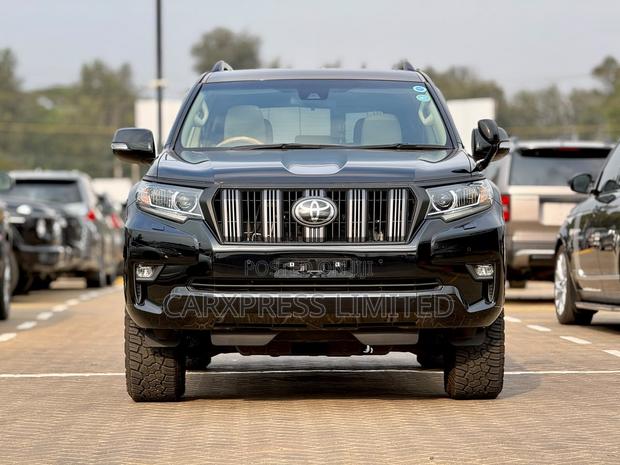 Toyota Land Cruiser Prado 2.7 2019 Black