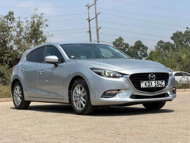 Mazda Axela 2018 Silver