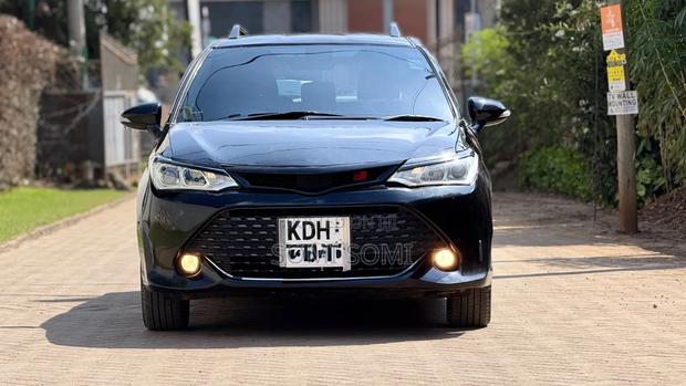 Toyota Corolla Fielder 1.5 Petrol AWD 2015 Black