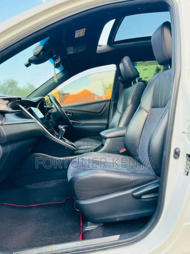 Toyota Harrier 2019 White