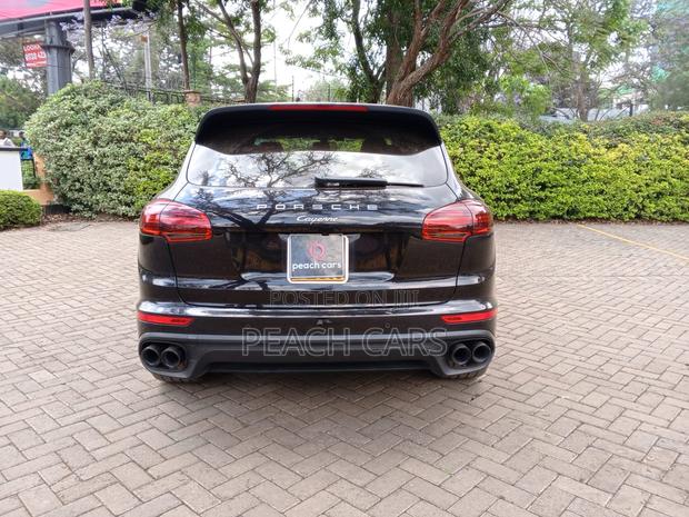Porsche Cayenne 2018 Black