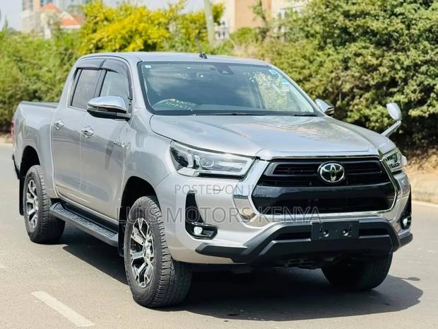 Toyota Hilux 2020 Beige