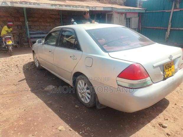 Toyota Mark II 2004 Silver