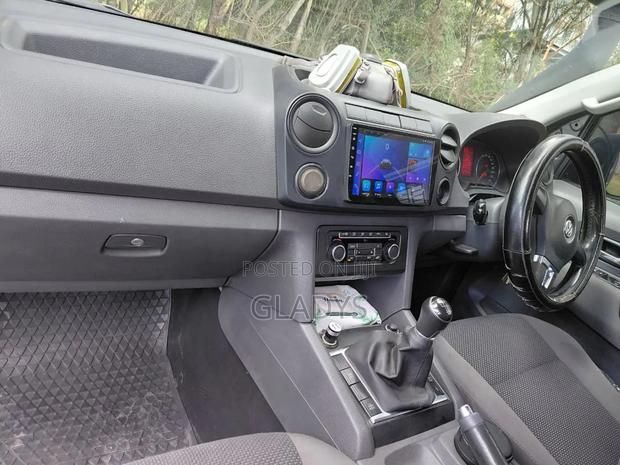 Volkswagen Amarok 2012 Gray