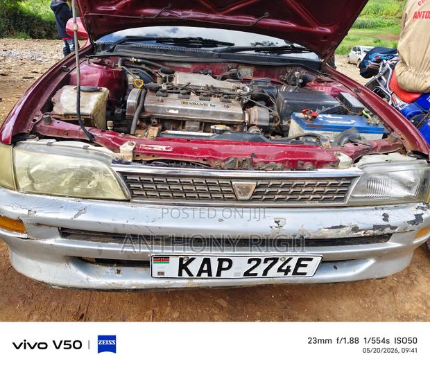 Toyota Corolla G-Touring 1995 Maroon