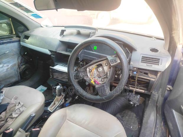 Vauxhall Astra 2006 Blue