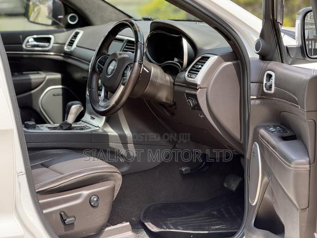 Jeep Cherokee Limited 4x4 2019 White