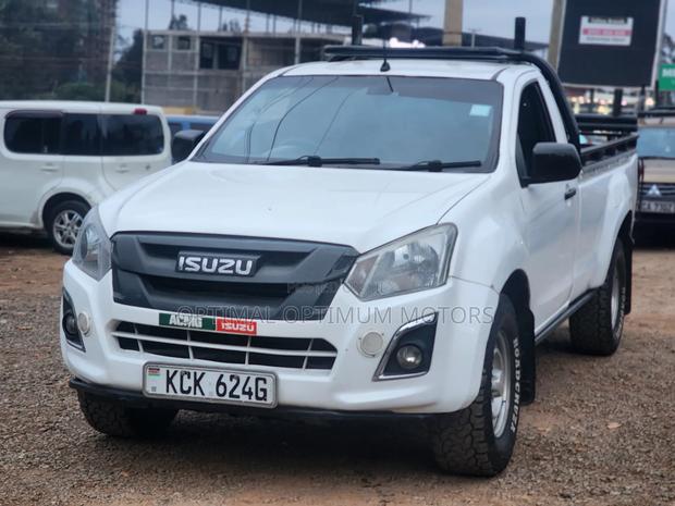 Isuzu D-MAX 2017 White