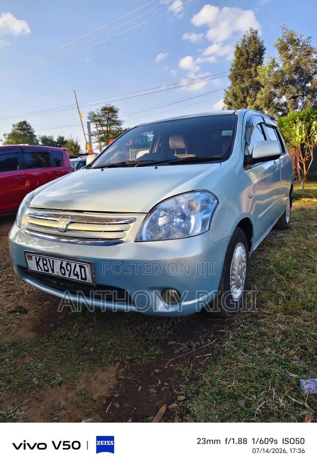 Toyota Raum 1.5 FWD 2008 Blue
