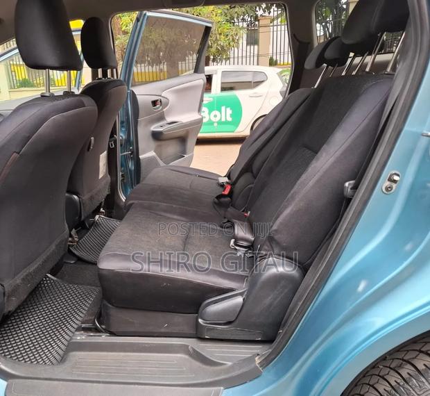 Toyota Wish 2009 Blue