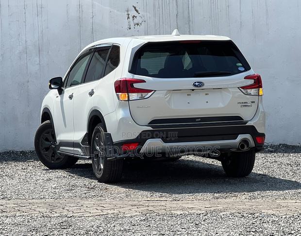 Subaru Forester 2020 Pearl