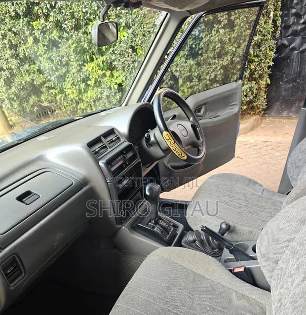 Suzuki Vitara 1997 Blue