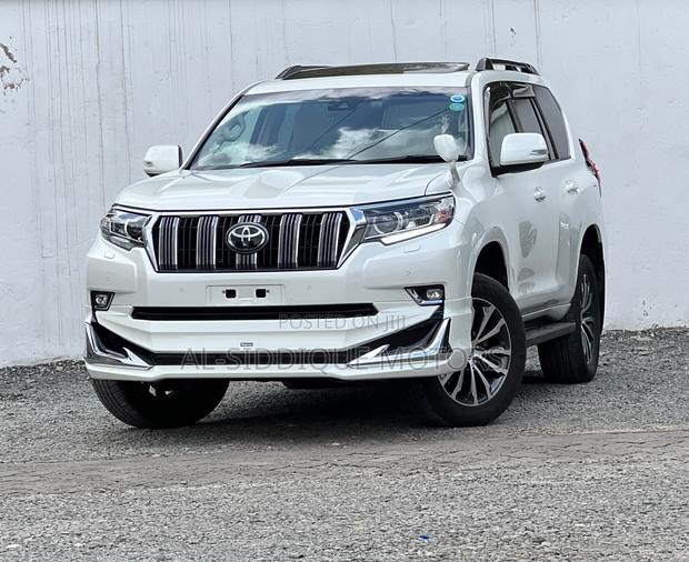 Toyota Land Cruiser Prado 2.7 2021 Pearl