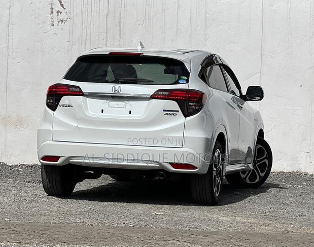 Honda Vezel 1.5 Hybrid 2WD 2019 White