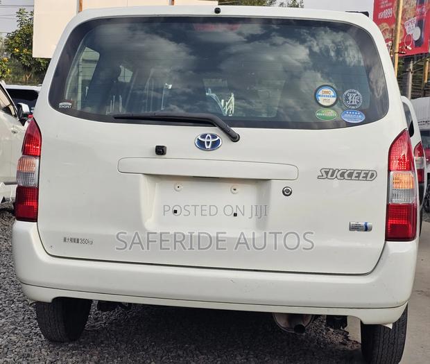 Toyota Succeed 2019 Pearl