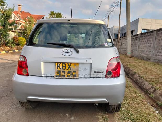 Toyota IST 2006 Silver