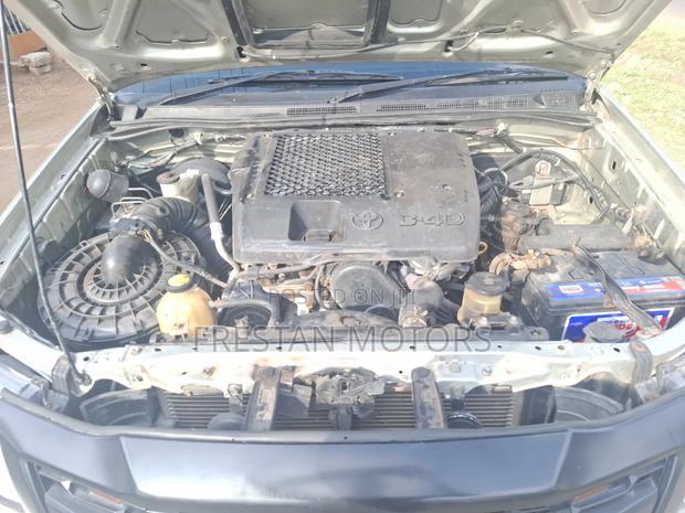 Toyota Hilux 2007 Silver