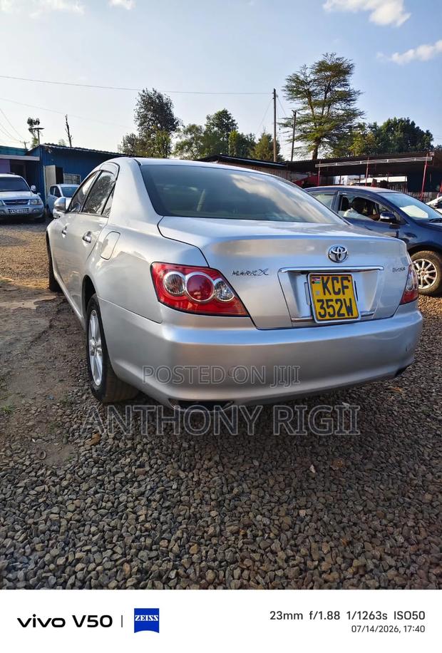 Toyota Mark X 2.5 RWD 2010 Silver