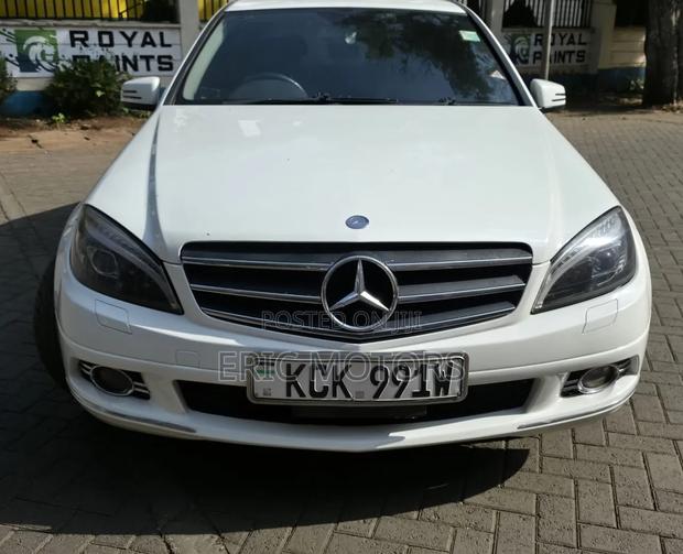 Mercedes-Benz C200 2010 White