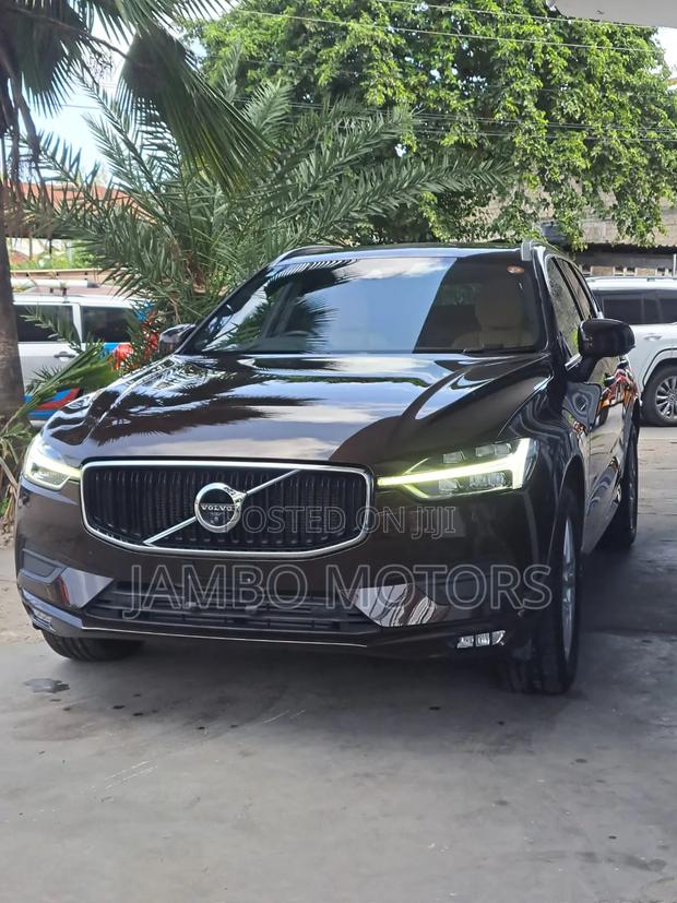 Volvo XC60 T5 Inscription AWD 2020 Brown