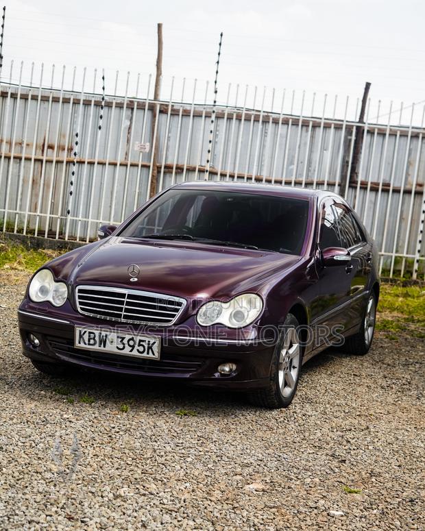 Mercedes-Benz C200 2006 Burgundy