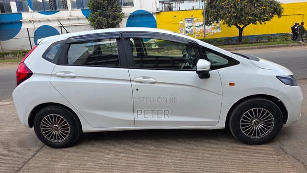 Honda Fit 2016 White