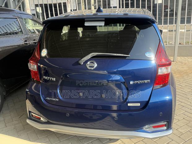 Nissan Note 1.2 Hybrid 2019 Blue