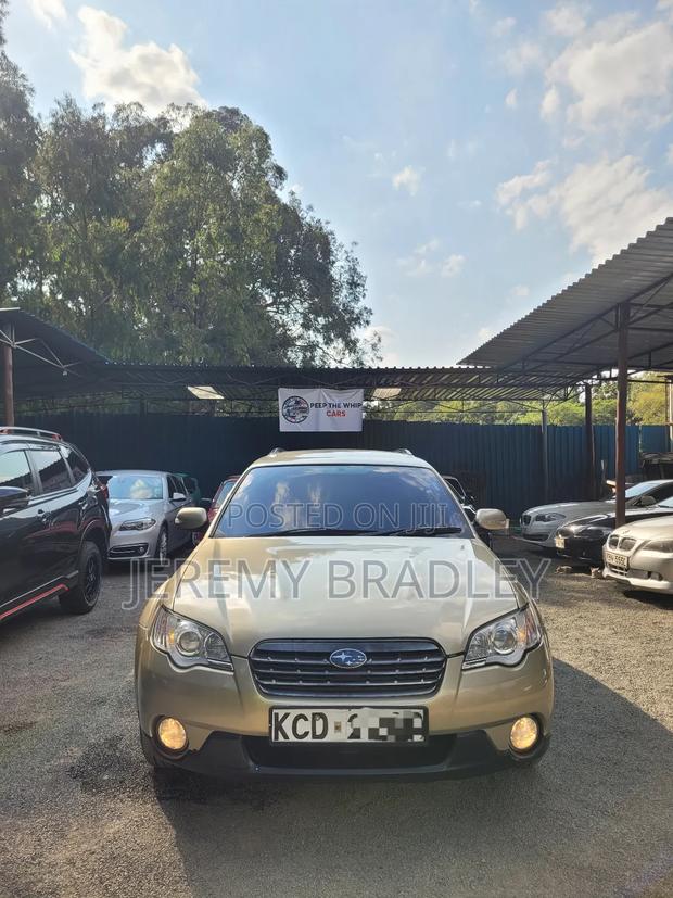 Subaru Outback 2.5 2008 Brown