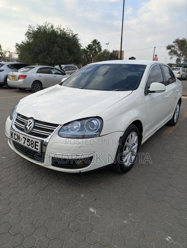Volkswagen Jetta 2010 White