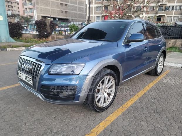 Audi Q5 2009 Blue