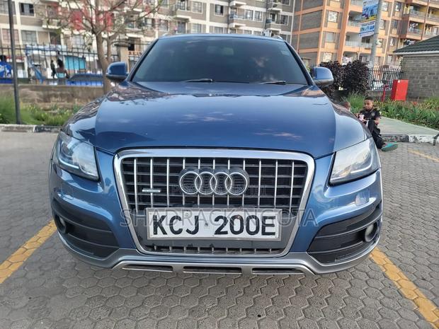 Audi Q5 2009 Blue