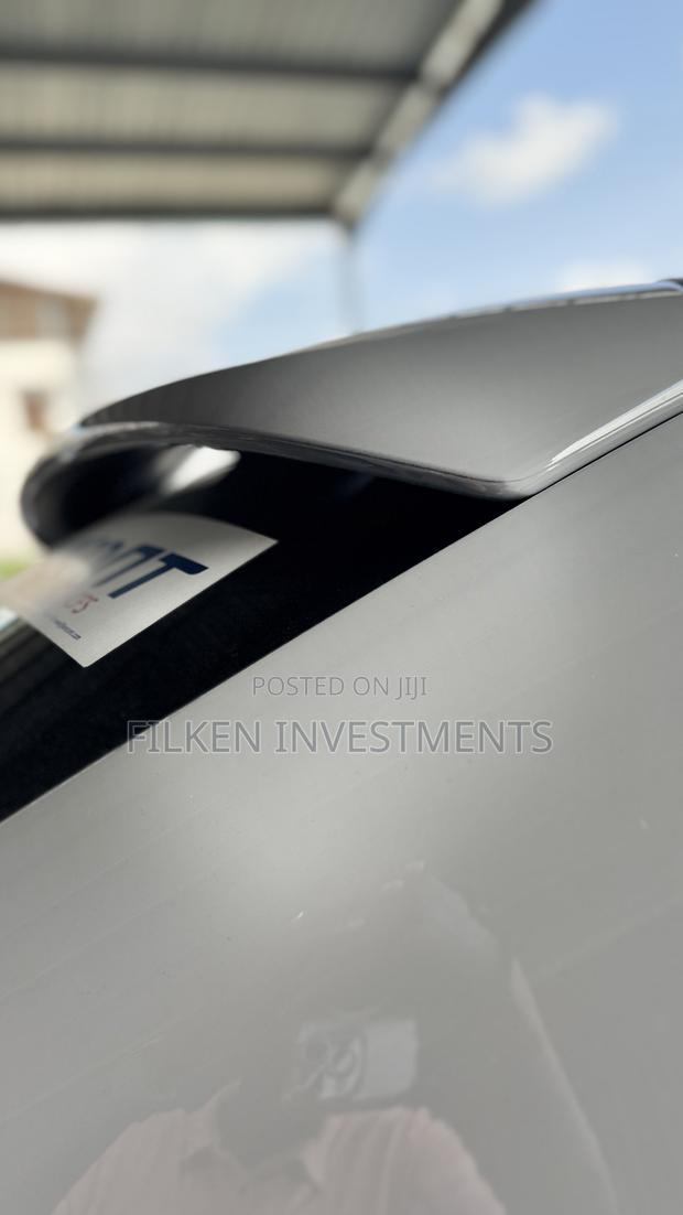 Porsche Cayenne 2021 White