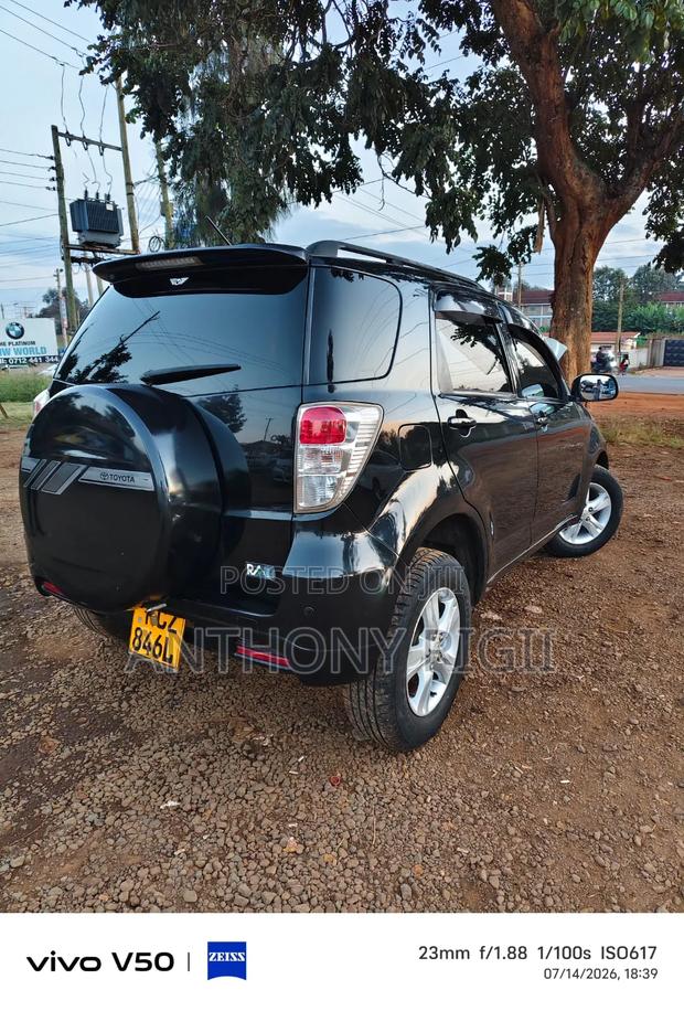 Toyota Rush 1.5 RWD 2013 Black