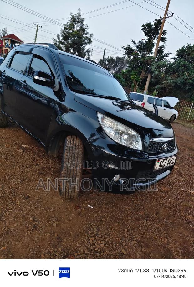 Toyota Rush 1.5 RWD 2013 Black