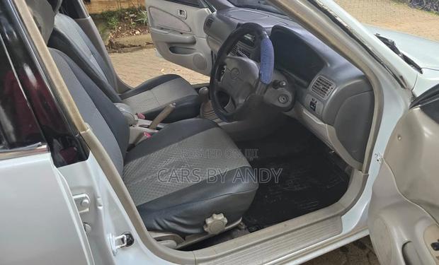 Toyota Corolla 1998 Silver