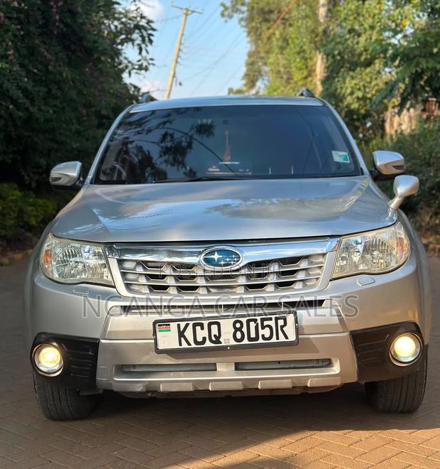 Subaru Forester 2011 Silver