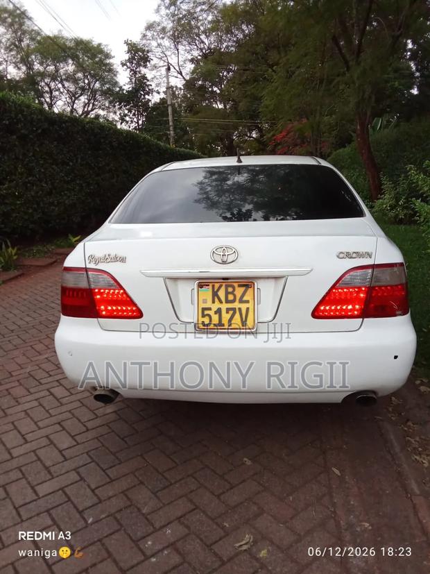Toyota Crown 2008 White
