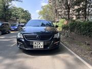 Volkswagen Passat 2.0 Sedan 2010 Black for sale