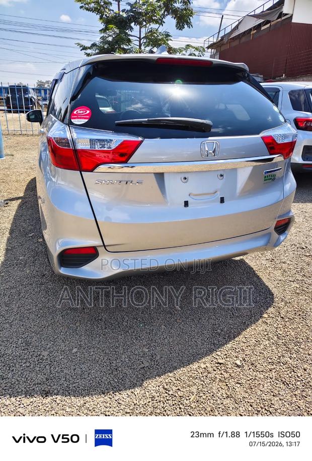 Honda Fit Shuttle 1.5 Hybrid 2WD 2020 Silver