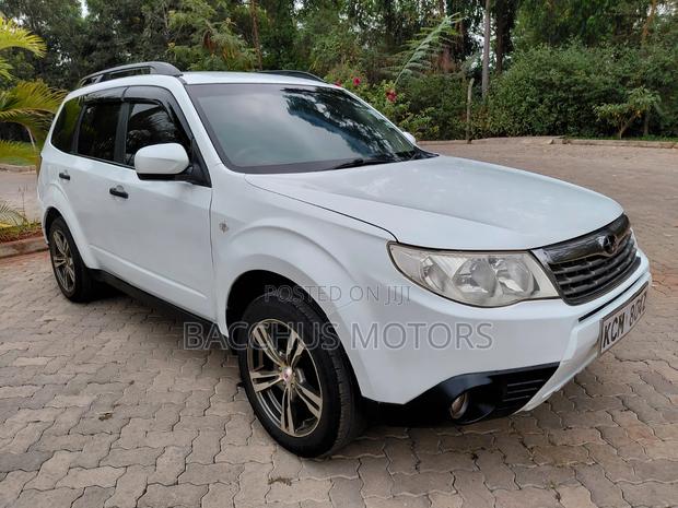 Subaru Forester 2010 White