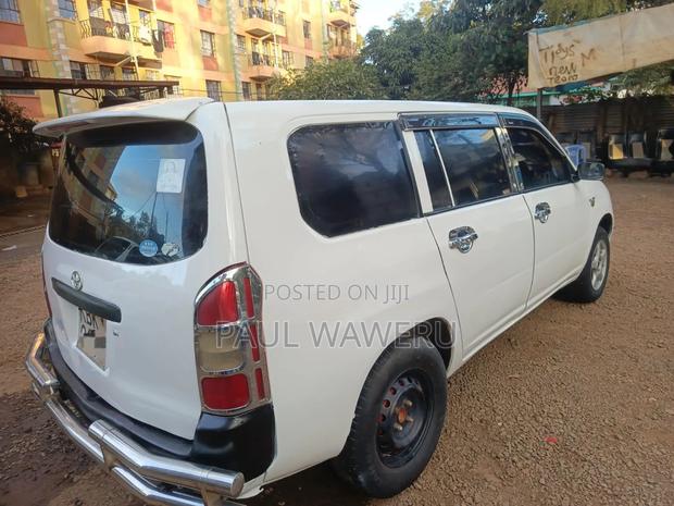 Toyota Probox 2005 White