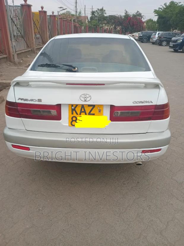 Toyota Premio 2001 White