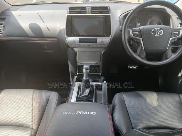 Toyota Land Cruiser 2020 White