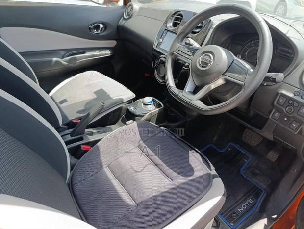 Nissan Note 2019 Orange