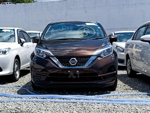 Nissan Note 2019 Brown