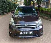 Toyota ISIS 2012 Burgundy for sale
