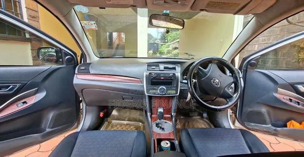 Toyota Allion 2011 Silver