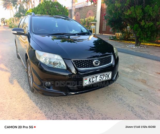 Toyota Corolla Fielder 2011 Black