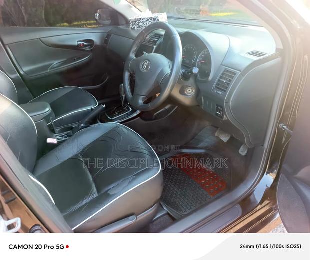Toyota Corolla Fielder 2011 Black