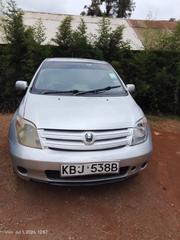 Toyota IST 2005 Silver for sale